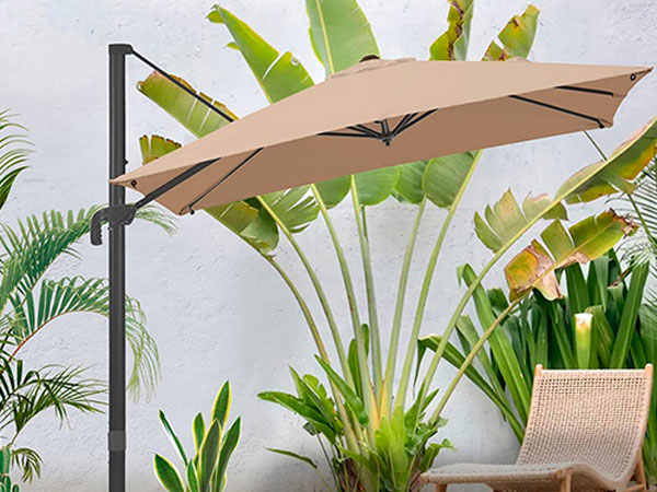 Parasols de terrasse en porte-à-faux